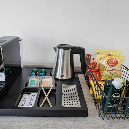 호텔 B&B 호텔 비고 3*