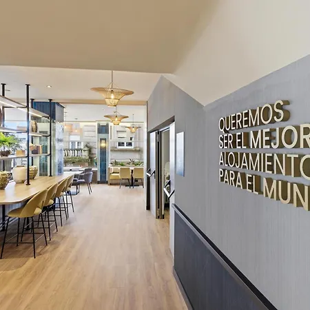 B&B Hotel Vigo Otel 3*