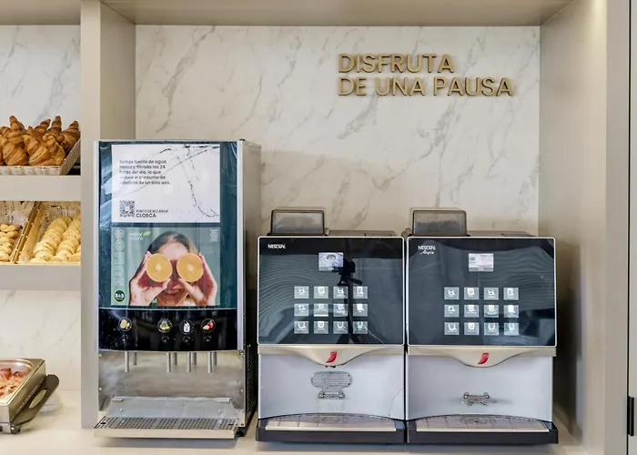 Hotel B&B Hotel Vigo 3*